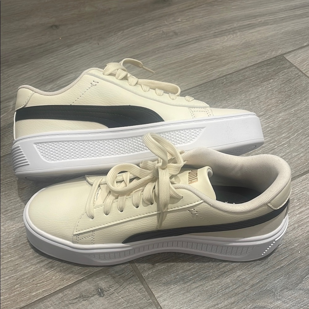 Puma platform sneaker